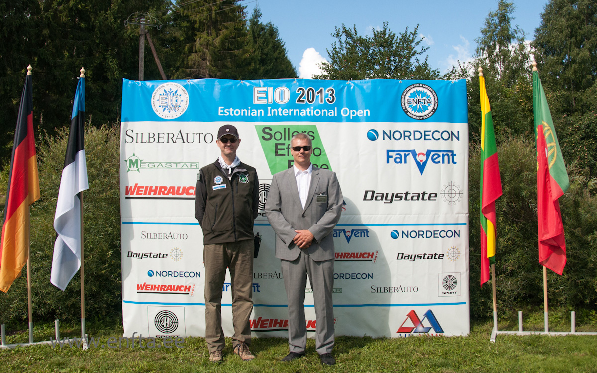 0033   organizer Kaidu Jalakas ja Deputy Mayor of Tartu Raimond Tamm